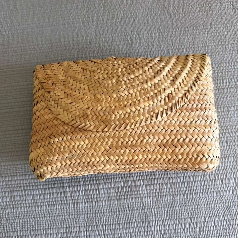Poolside Shop Beach‎ Repeat Embroidered Straw Raffia Envelope Clutch Bag Natural